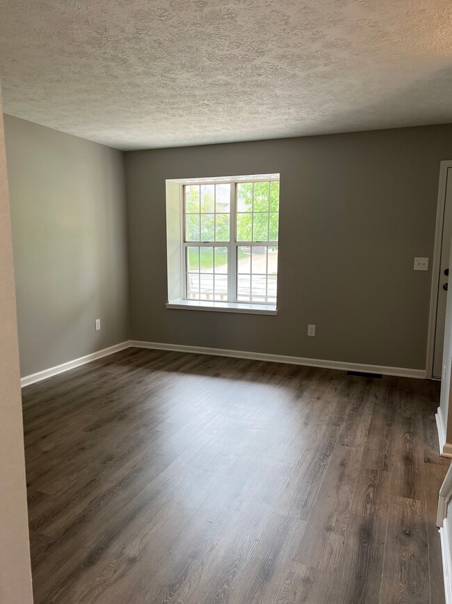 Building Photo - 4920 Drayton Rd