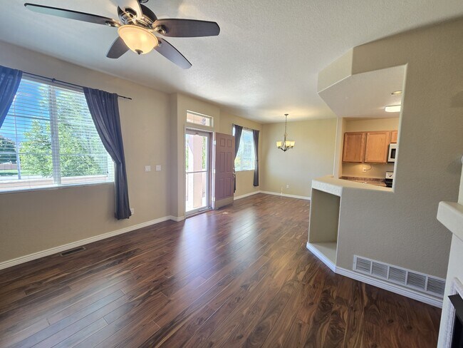 Building Photo - 7126 Sand Crest View