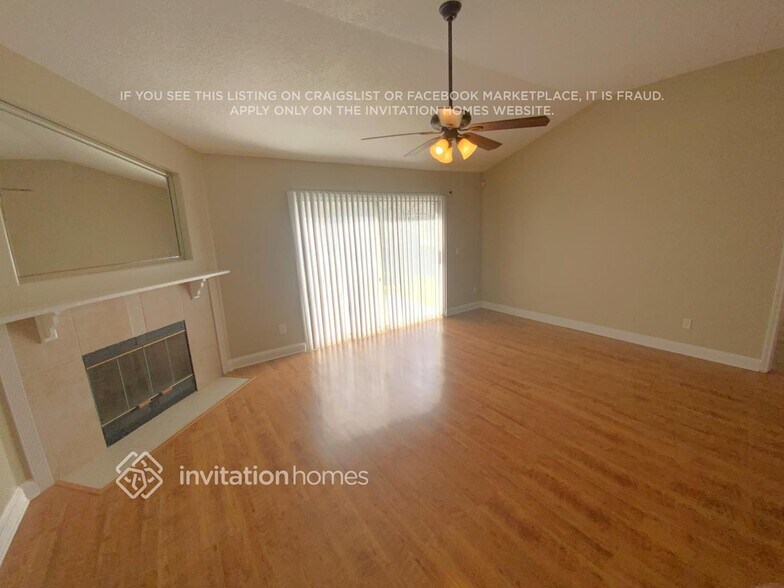 Building Photo - 1970 Cloister Ct