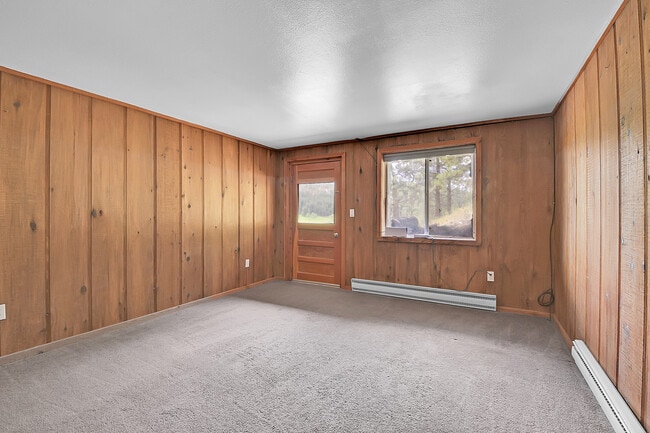 Building Photo - 5948 Lone Peak Dr
