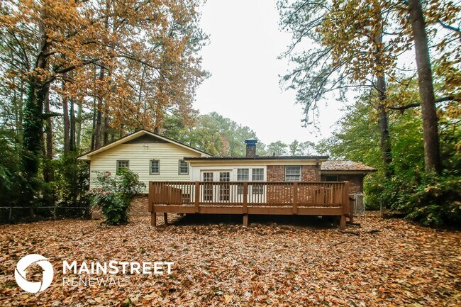 Building Photo - 2630 Barcelona Ct SW