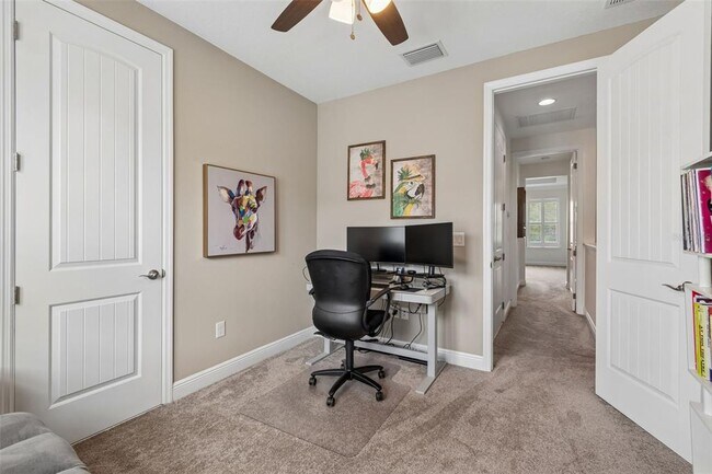 Building Photo - 426 S Lincoln Ave