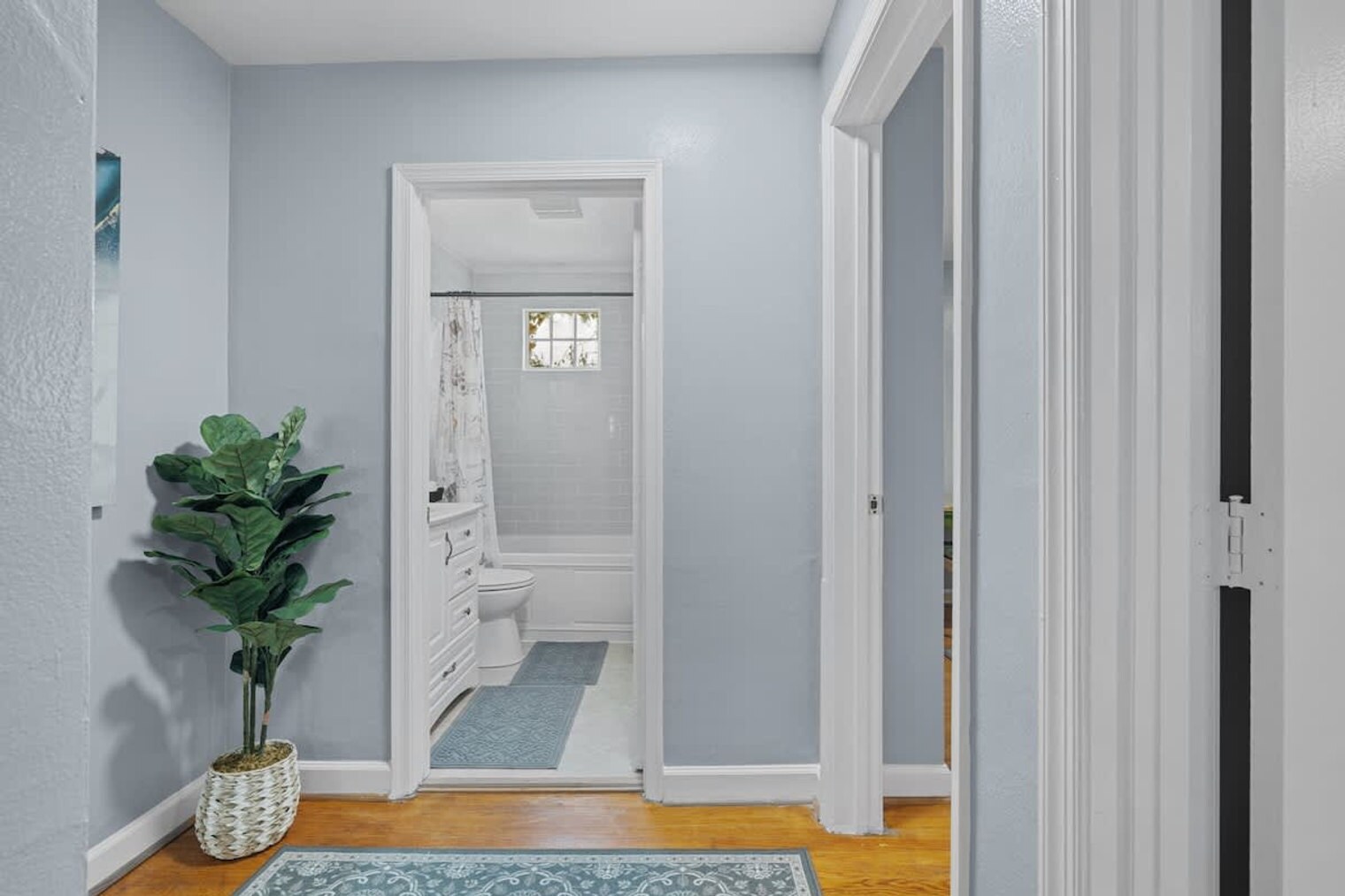 Building Photo - 174 Cherry St