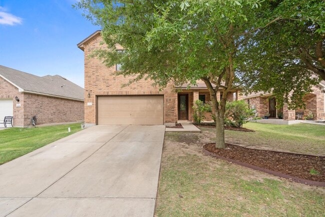 Building Photo - 1132 Hyde Park Dr