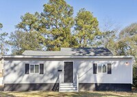 Building Photo - 1932 Beech St