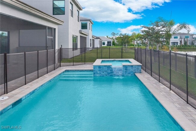 Building Photo - 12794 Woodbury Dr