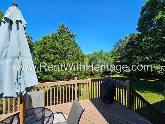 Building Photo - WOW!!!!!...PRETIGIOUS HOME IN CHAPEL CROSS...