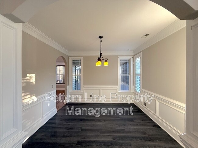 Building Photo - 5200 Craftsman Ridge Dr