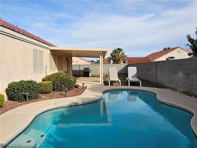 Building Photo - 2603 Inlet Spring Ave