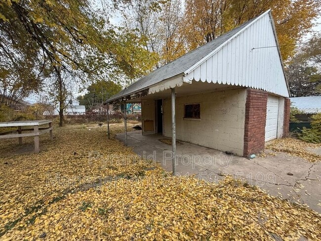 Building Photo - 1141 Rushton St