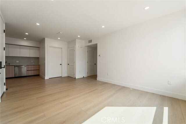 Building Photo - 7510 Sepulveda Blvd