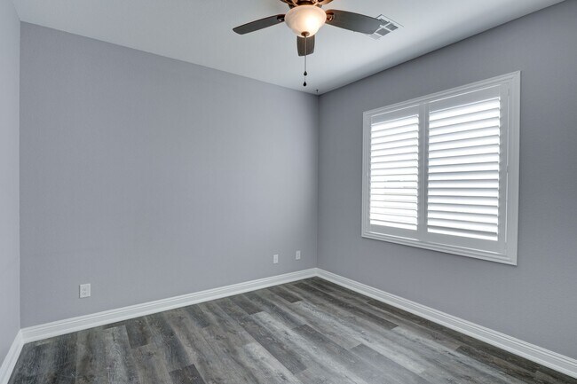 Building Photo - **Luxury 5 Bedroom Pool Home for Rent in Inspirada | Nearly 4,000 Sq Ft on Corner Lot**