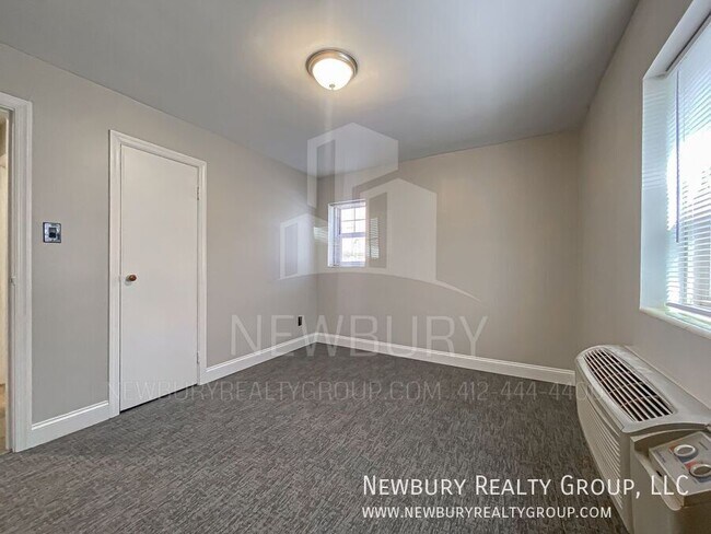 Building Photo - 317 San Juan Dr