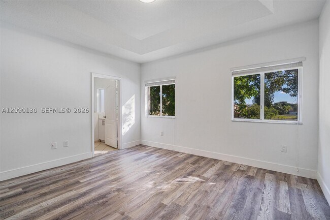 Building Photo - 16350 SW 50th Terrace