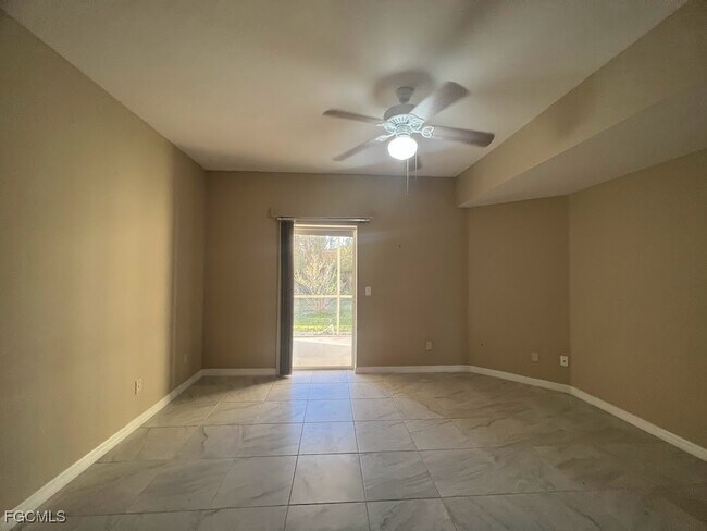 Building Photo - 5612 Rose Garden Rd