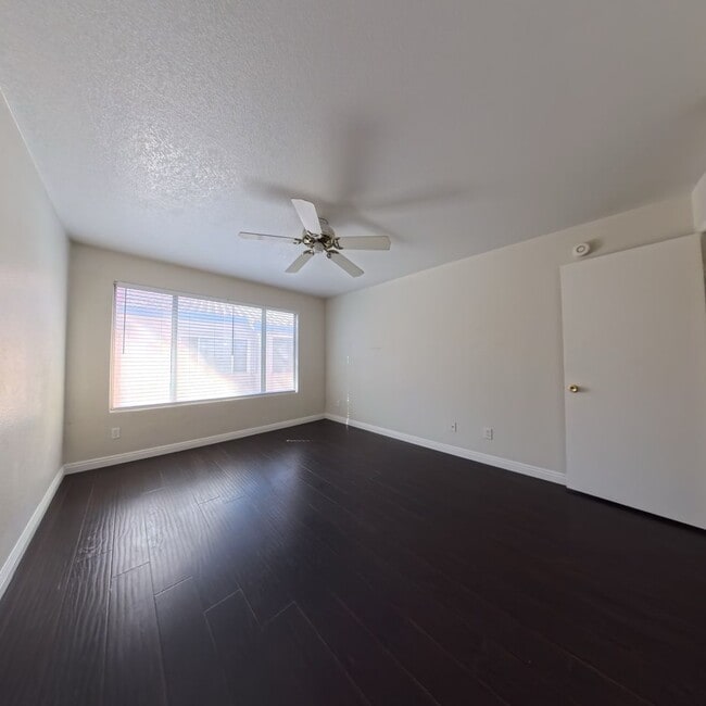 Building Photo - 3125 Casey Dr