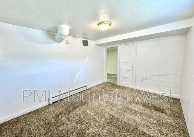 Building Photo - 532 S 1100 E