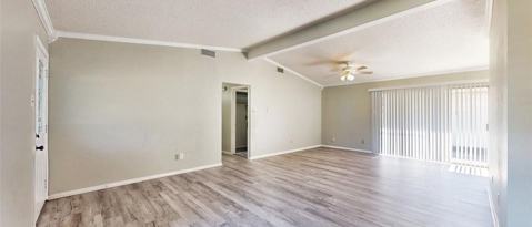 Building Photo - 1008 Wake Dr