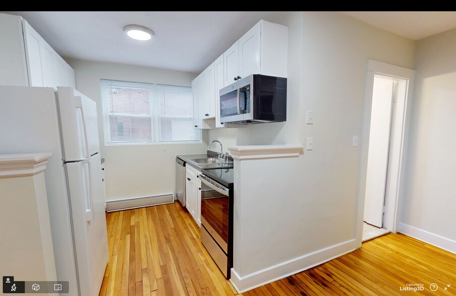 Building Photo - 400 Highland Ave