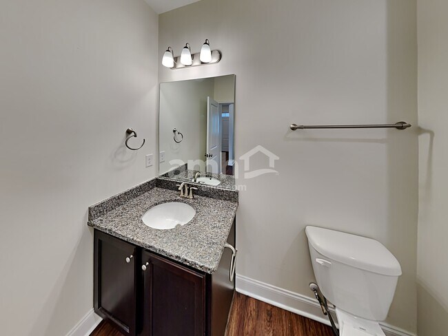 Building Photo - 4841 Chutney Dr