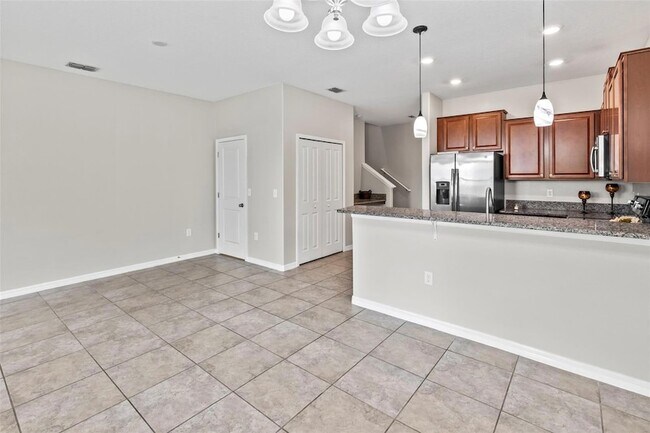 Building Photo - 15504 Florence Hollow Pl