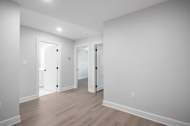 Building Photo - 308 Kanis Ridge Dr