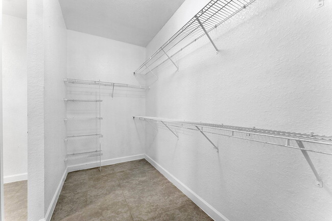 Building Photo - 3841 Aspen Leaf Dr