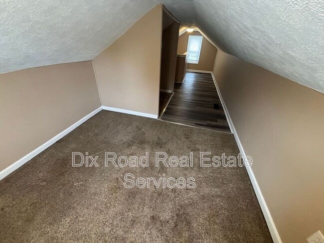 Building Photo - 2701 Tylersville Rd