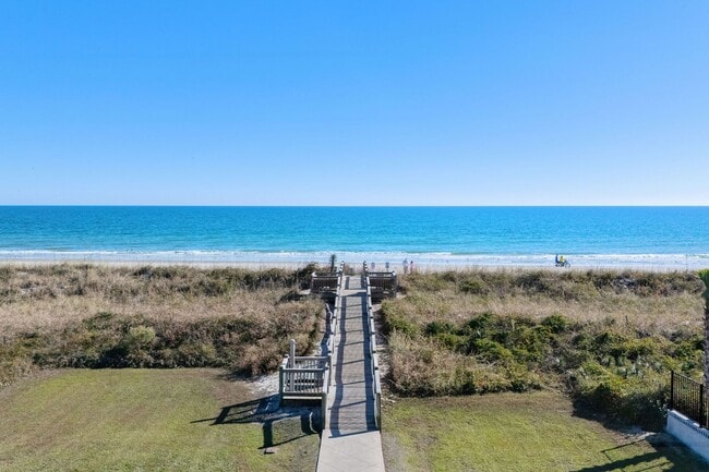 Building Photo - Spacious 4BR/3BA Home in Myrtle Beach – 2,550 Sq Ft & Screened Porch