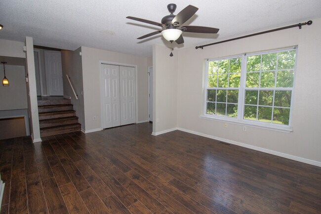 Building Photo - 103 Hickory Valley Rd