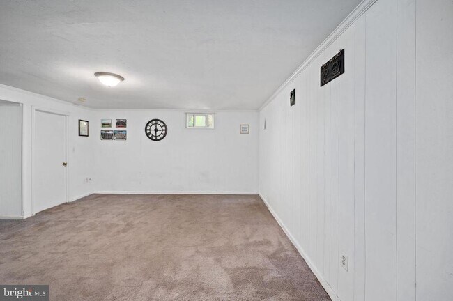 Building Photo - 130 Falmouth Dr