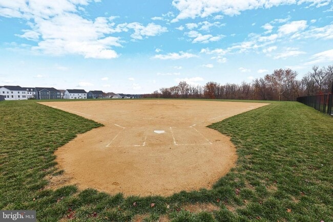 Building Photo - 1006 Shenandoah View Pkwy