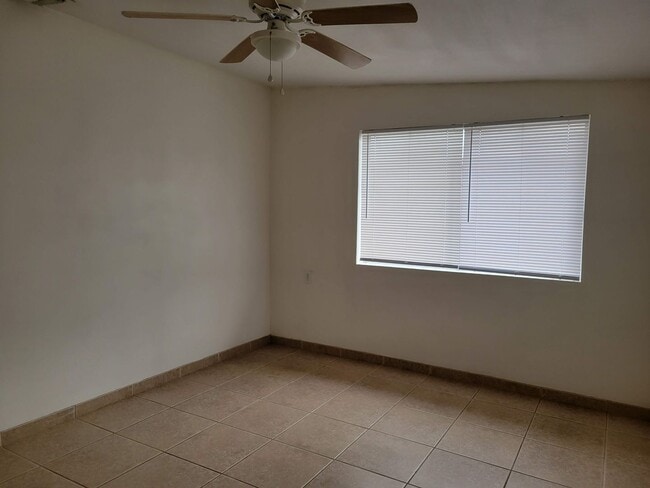 Building Photo - Beautiful 4 bed - 2 bath in Mesa!