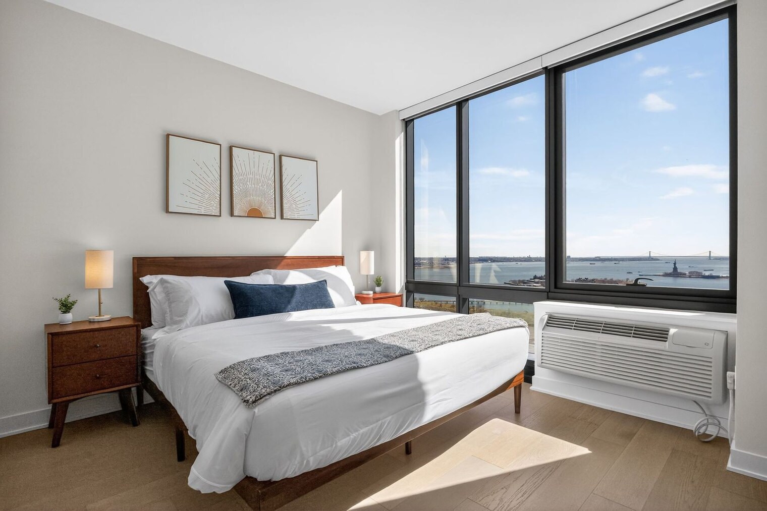 Building Photo - 33 Park View Ave