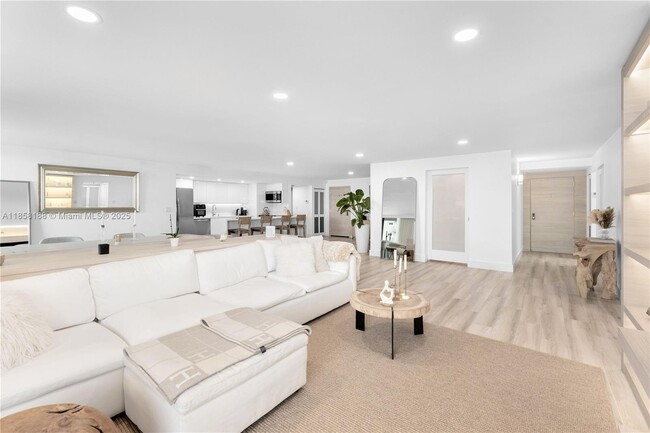 Building Photo - 2401 Collins Ave