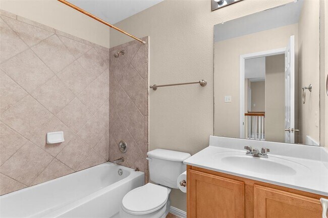 Building Photo - 3206 Luminoso Ln E