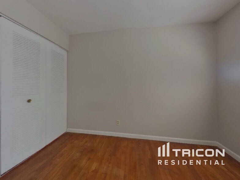 Building Photo - 3045 Slater Ct