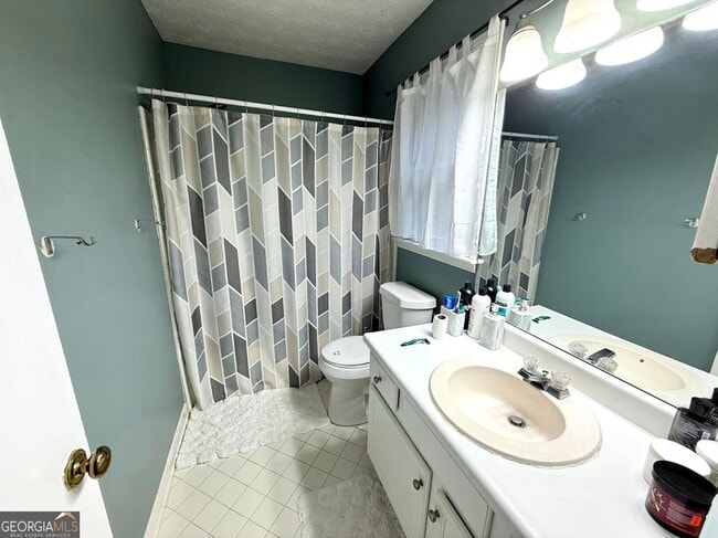 Building Photo - 2949 Governors Ct
