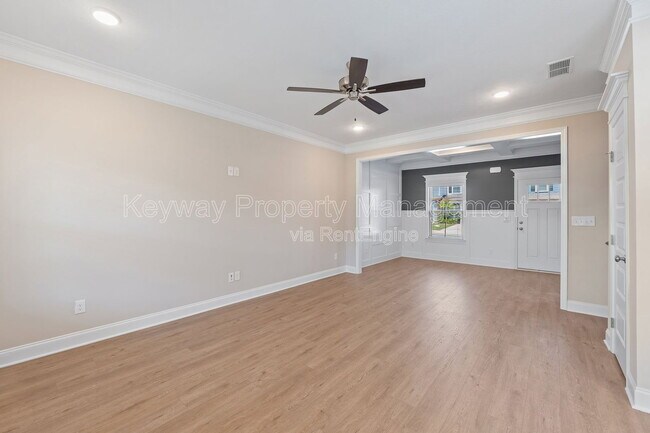 Building Photo - 1115 Jolly Ln