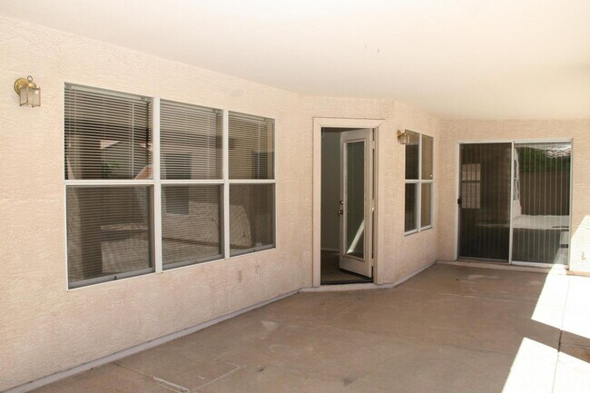 Building Photo - RANCHO DEL MAR BEAUTY