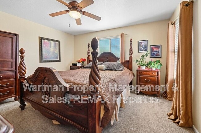 Building Photo - 2240 Whale Point