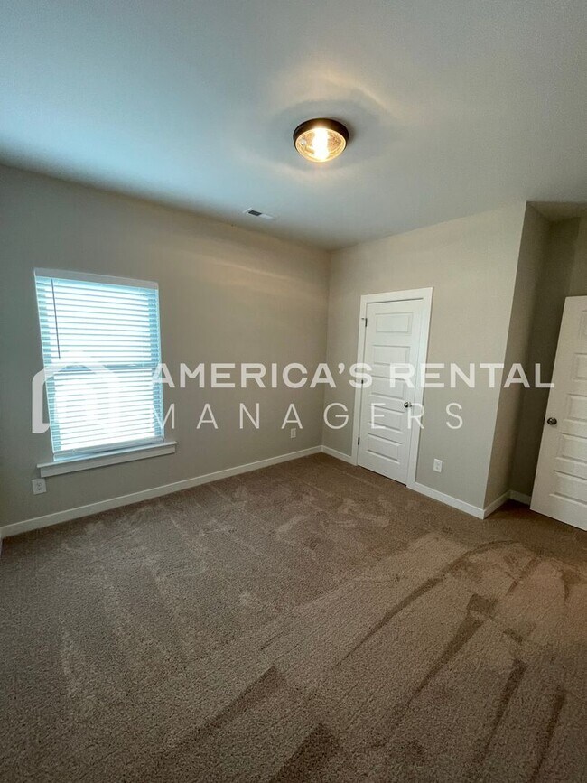 Building Photo - Home for Rent in Cullman, AL...Available to View Now!