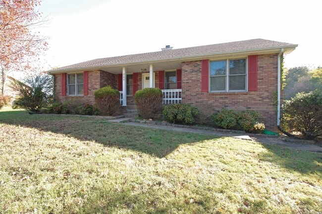 Primary Photo - 205 Farmer Rd