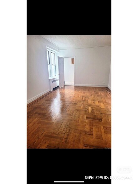 Building Photo - 4355 Kissena Blvd