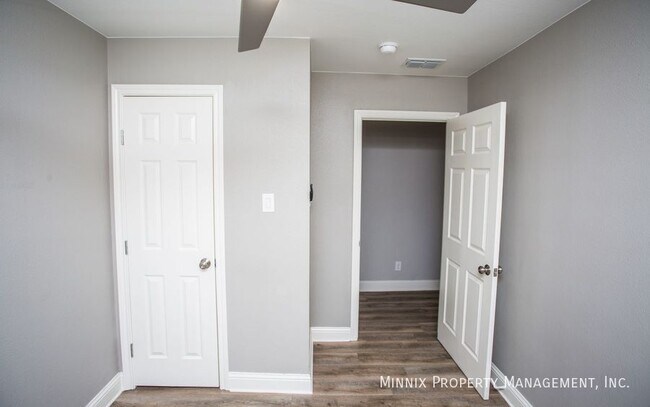 Building Photo - 4316 44th St