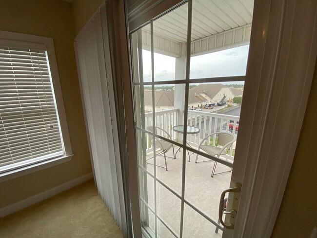 Building Photo - 2Bed/2bath Apartment in Surf City