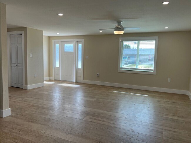 Building Photo - 2 br, 2 bath House - 190 Norfolk Avenue