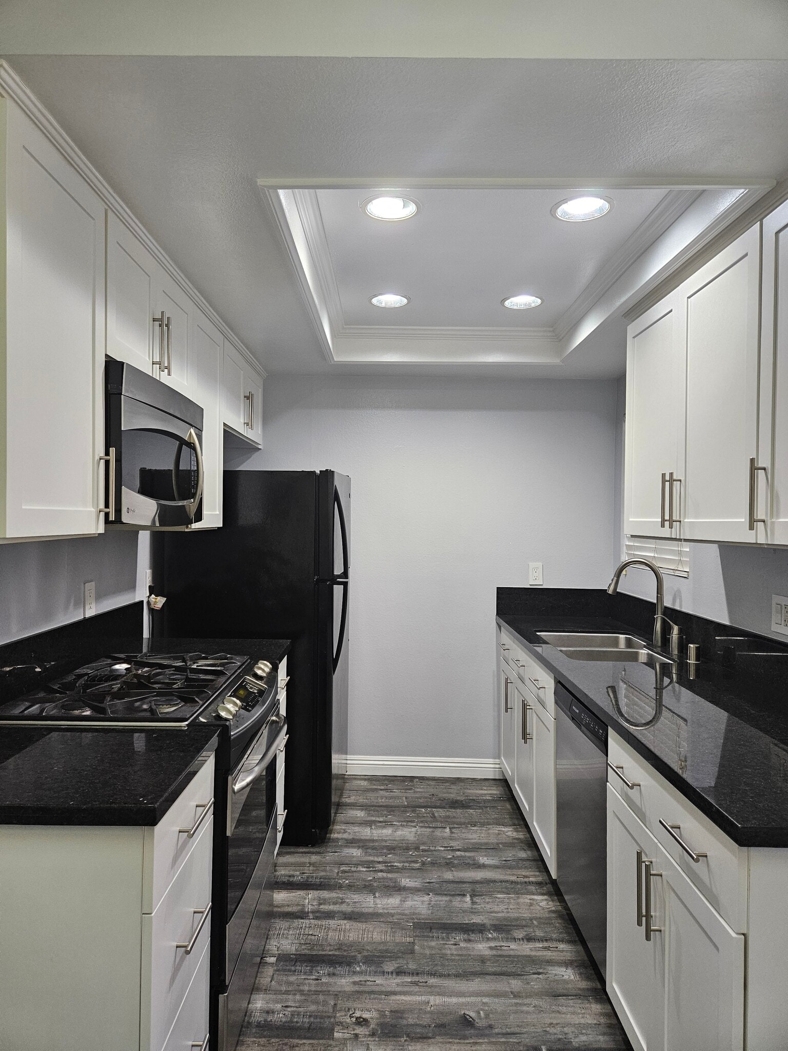 Building Photo - 1131 Packers Cir