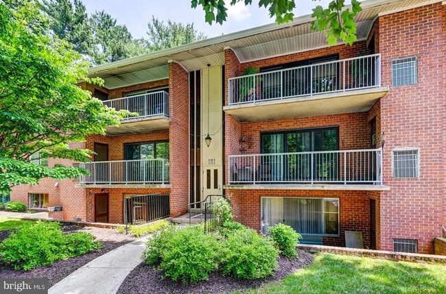 Building Photo - 101 Fitz Ct