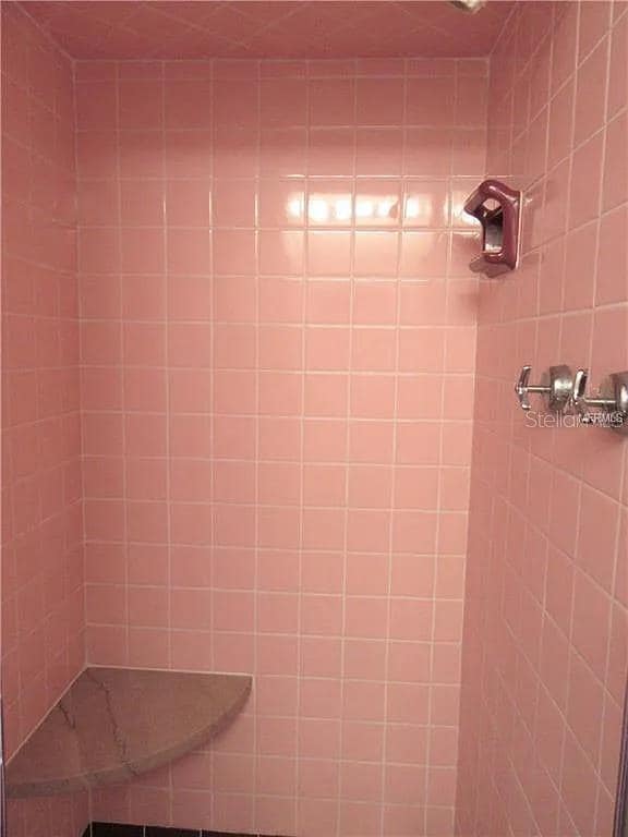 Building Photo - 5800 21st Ave. S